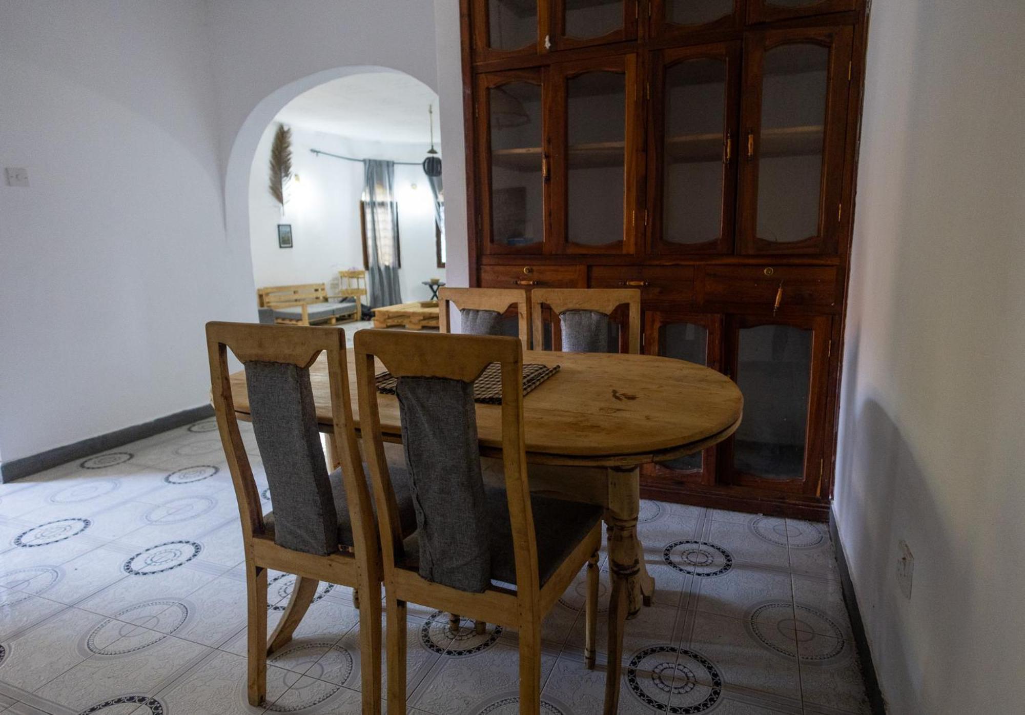 Safari Adventures-House Bed & Breakfast Arusha Luaran gambar